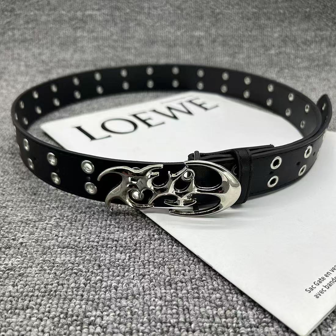 남성 여성을위한 새로운 세련된 Y2K 중공 PU 가죽  - Off White Belt 리뷰 및 가격